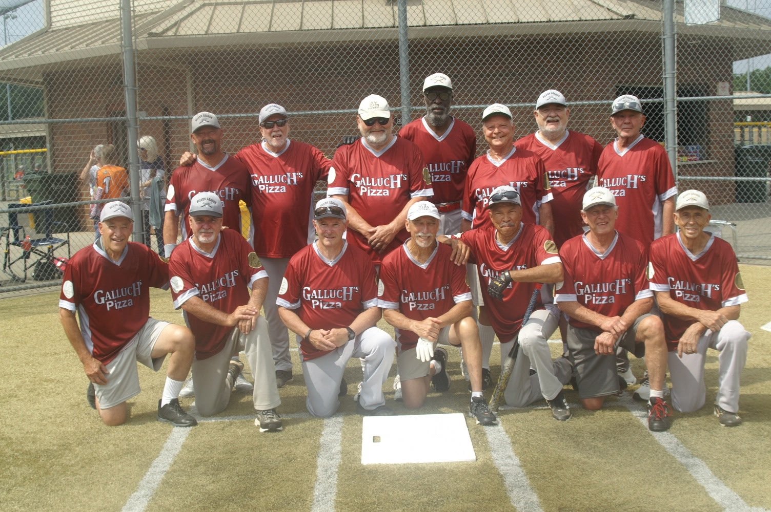 2026 Galluch's Pizza team photograph